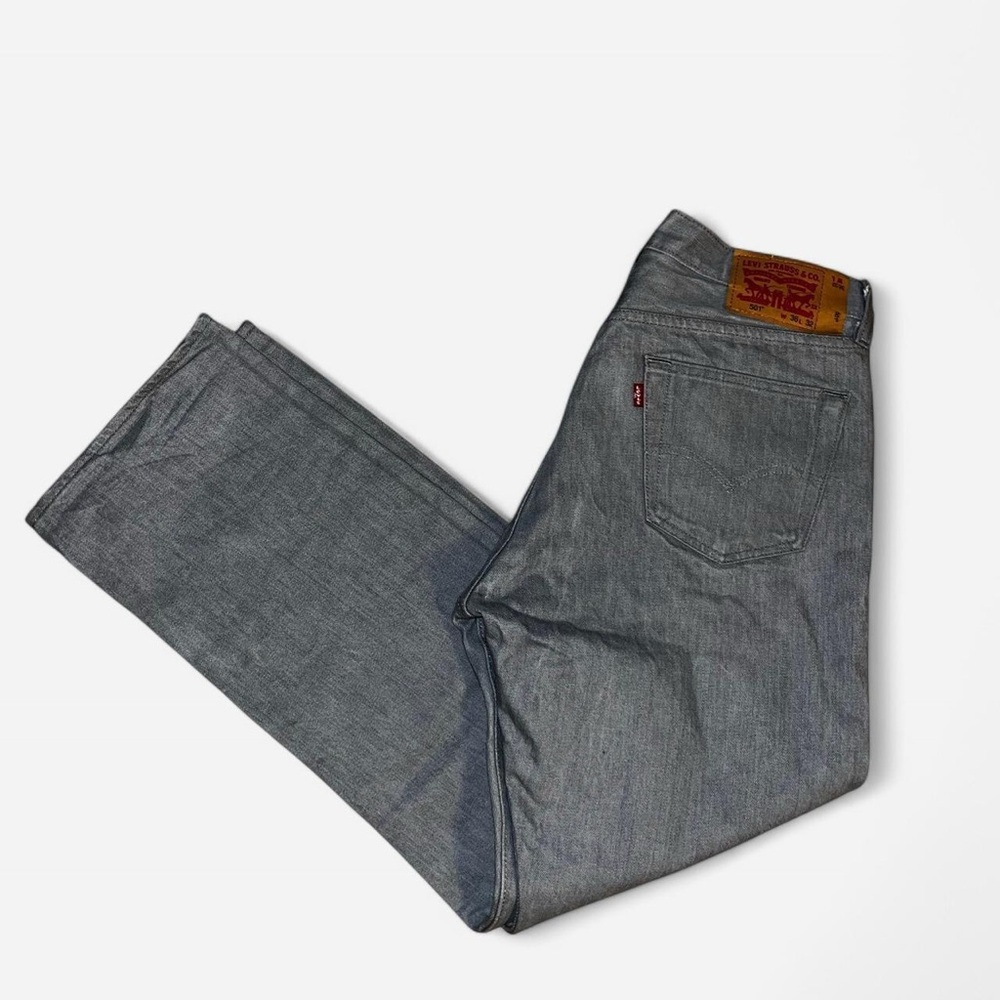 Levi's Gray Straight Leg Jeans Timeless Denim